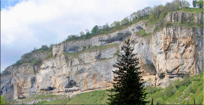 rochers de Baume les Messieurs