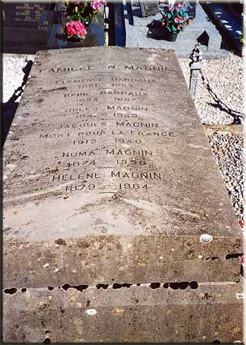 tombe de Numa Magnin au cimetiere de Fort du Plasne